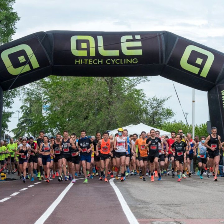 Sabato 20 aprile all’Idroscalo di Milano il Triathlon e la Milano10k di corsa